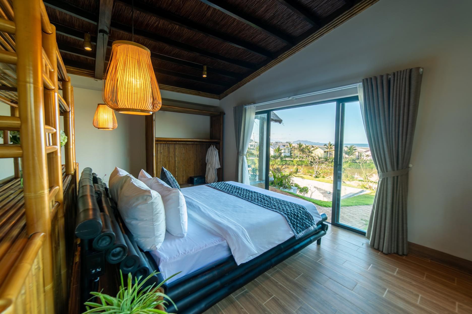 Resort Vu Nam Quy Nhơn – Có Bãi Tắm Riêng