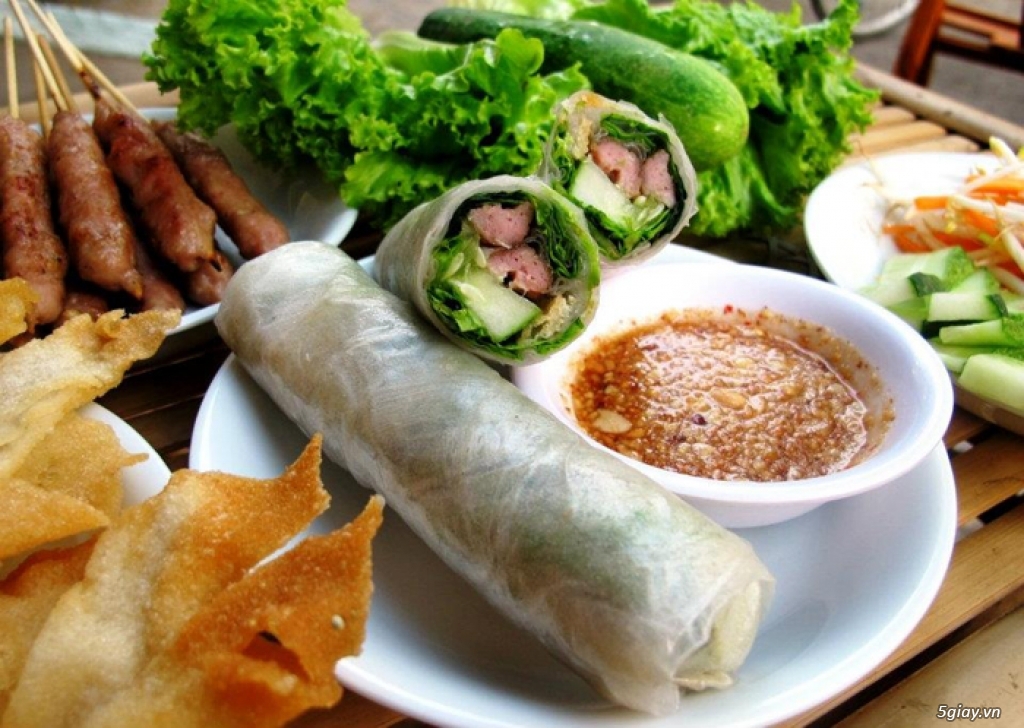 Quán ăn vặt ngon tại Quy Nhơn